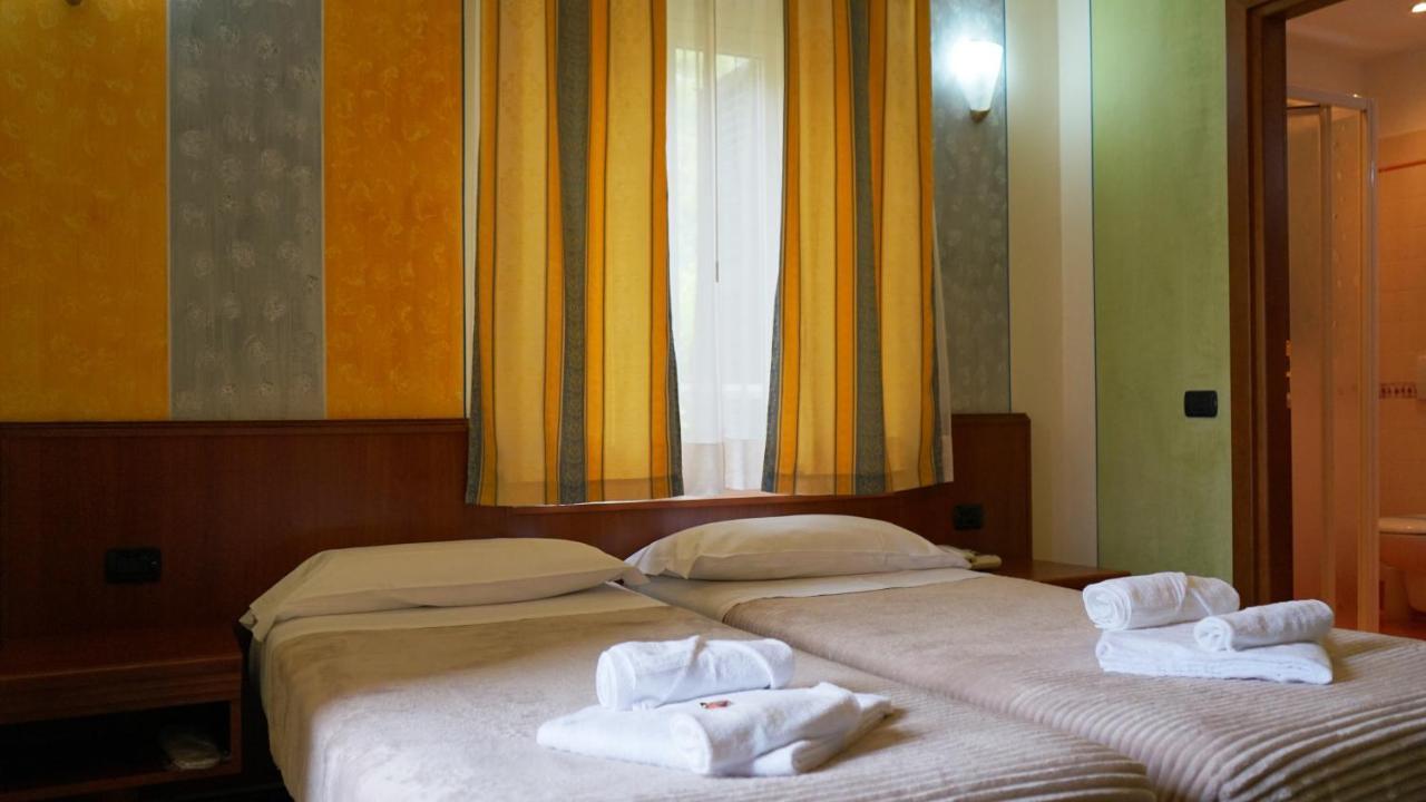 Oggebio Albergo Bel Soggiorno מראה חיצוני תמונה
